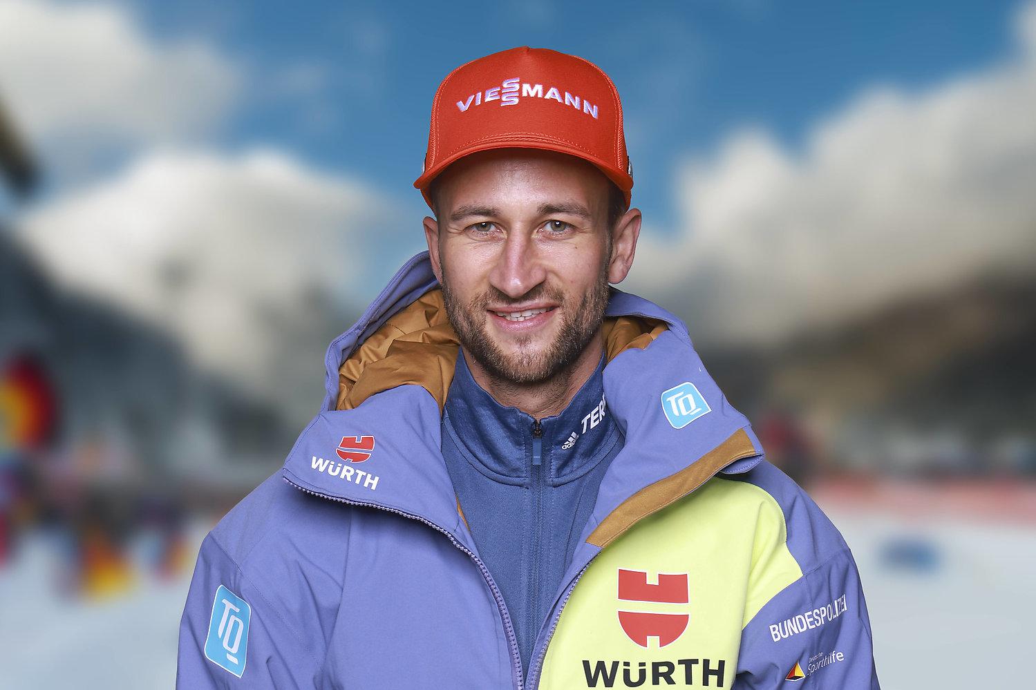 051122241KOSECKI